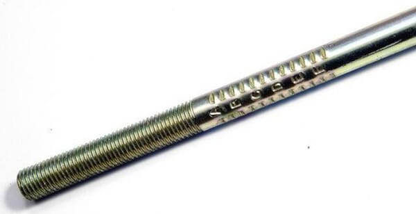 KR330043