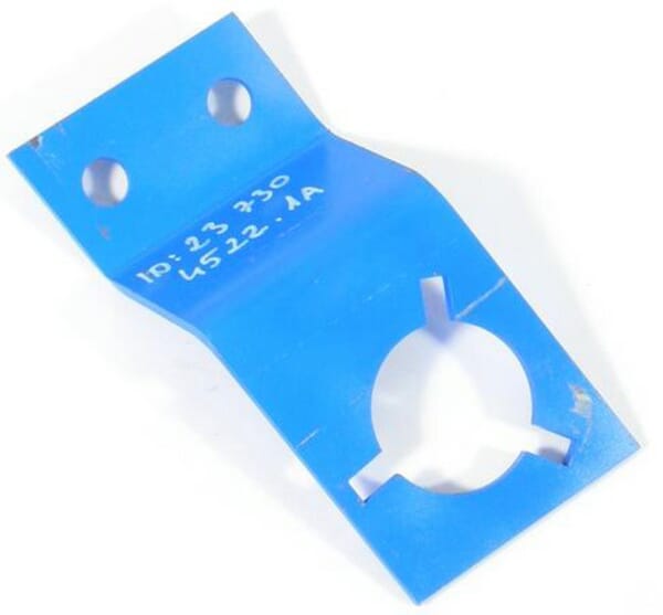KR330170