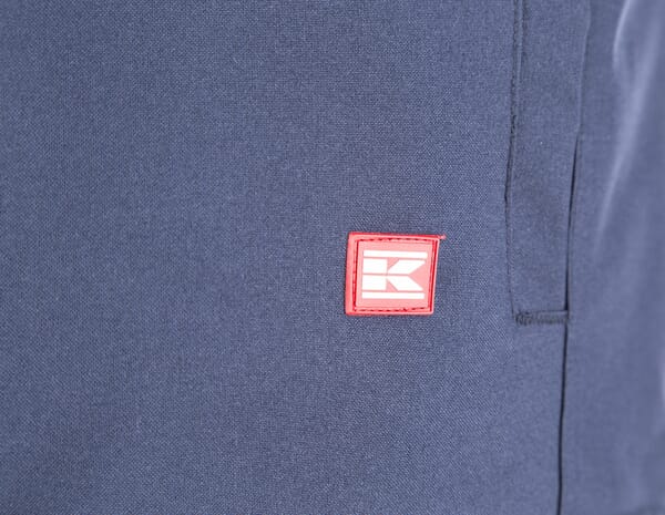 KR008278