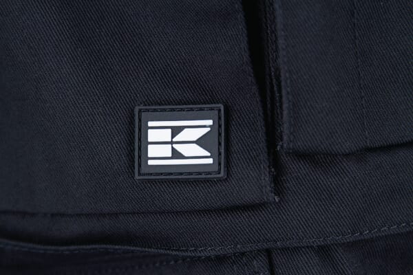 KR013307